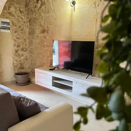 Ta' Pawlu Farmhouse - Xagħra